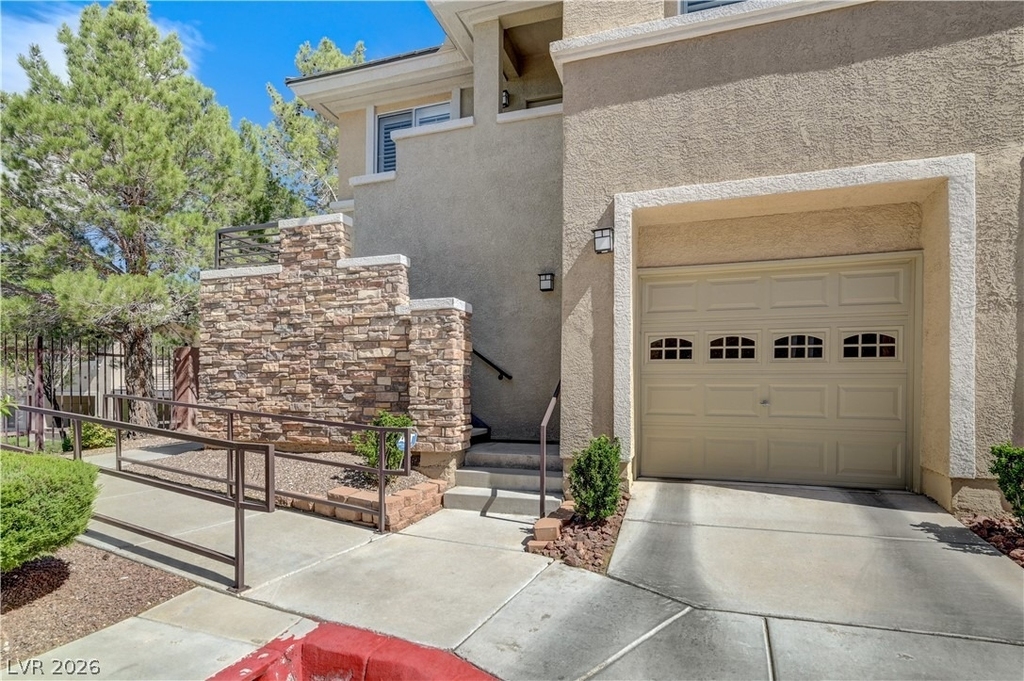 804 Peachy Canyon Cir. - Photo 1