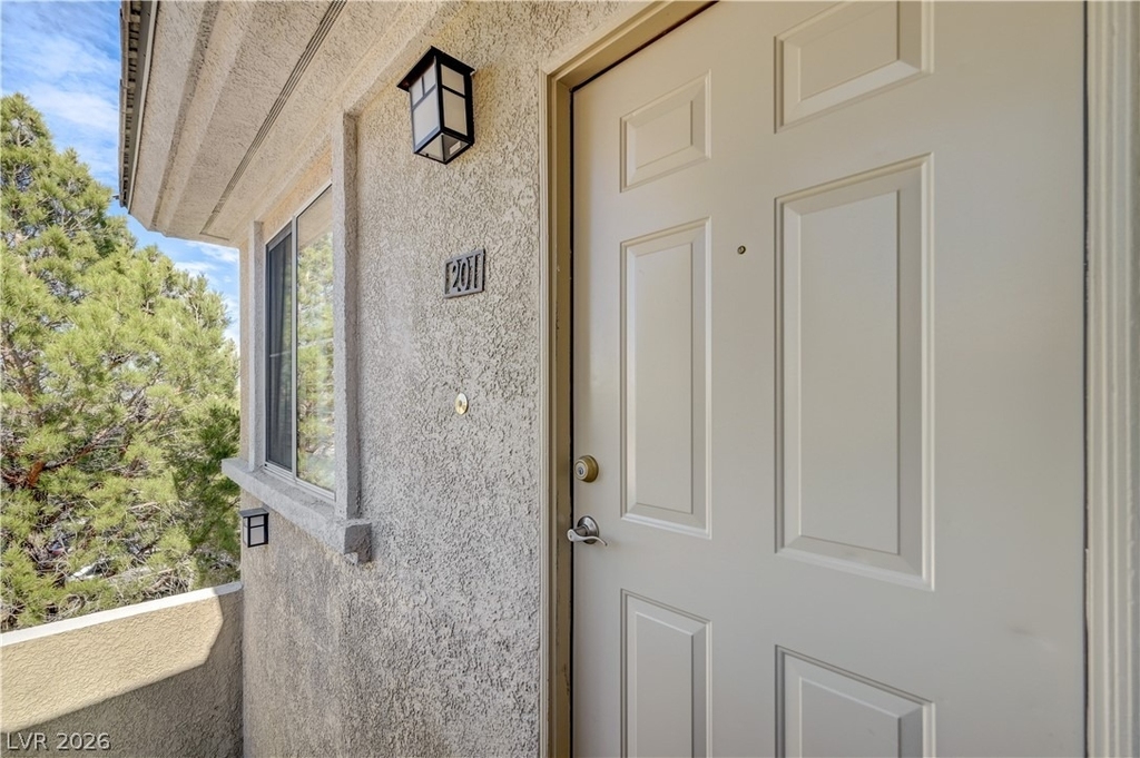 804 Peachy Canyon Cir. - Photo 2