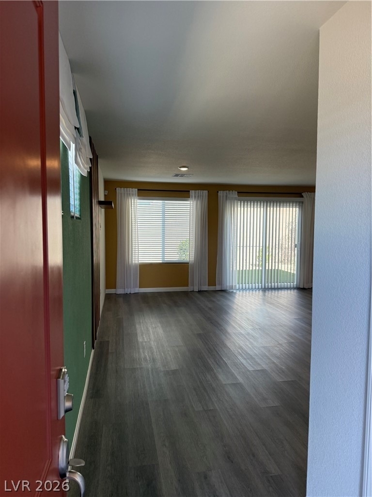 2626 Blue Dawn Falls Avenue - Photo 4