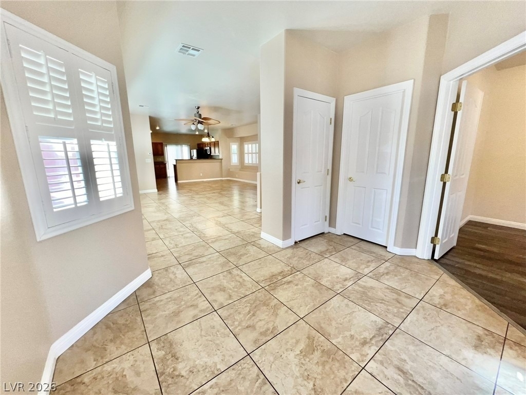 5014 Tunnel Falls Drive - Photo 2