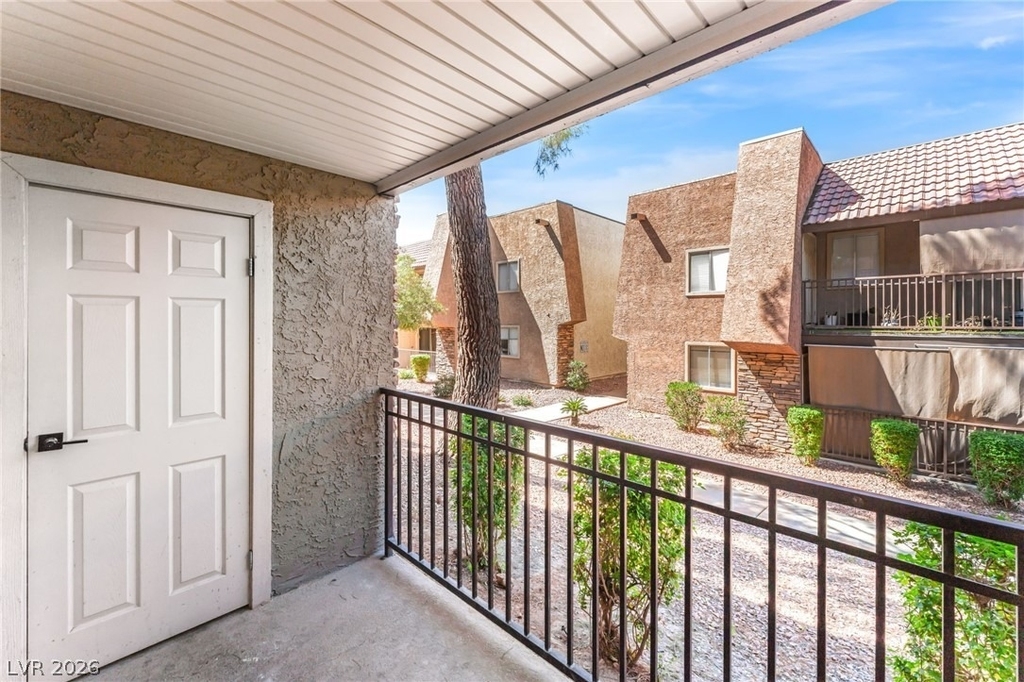 5317 Indian River Drive - Photo 16