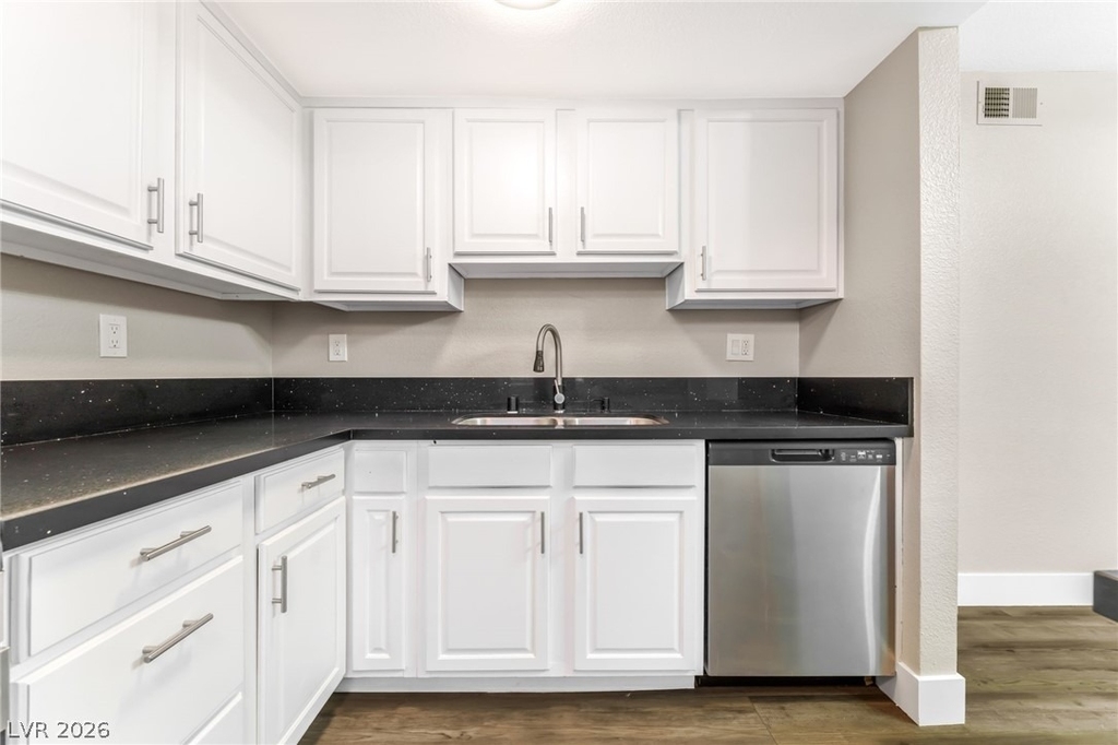 5317 Indian River Drive - Photo 9