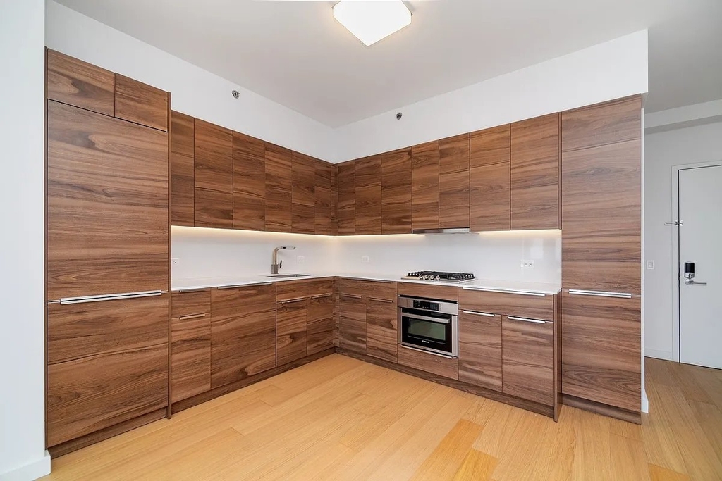 171 Suffolk Street - Photo 4