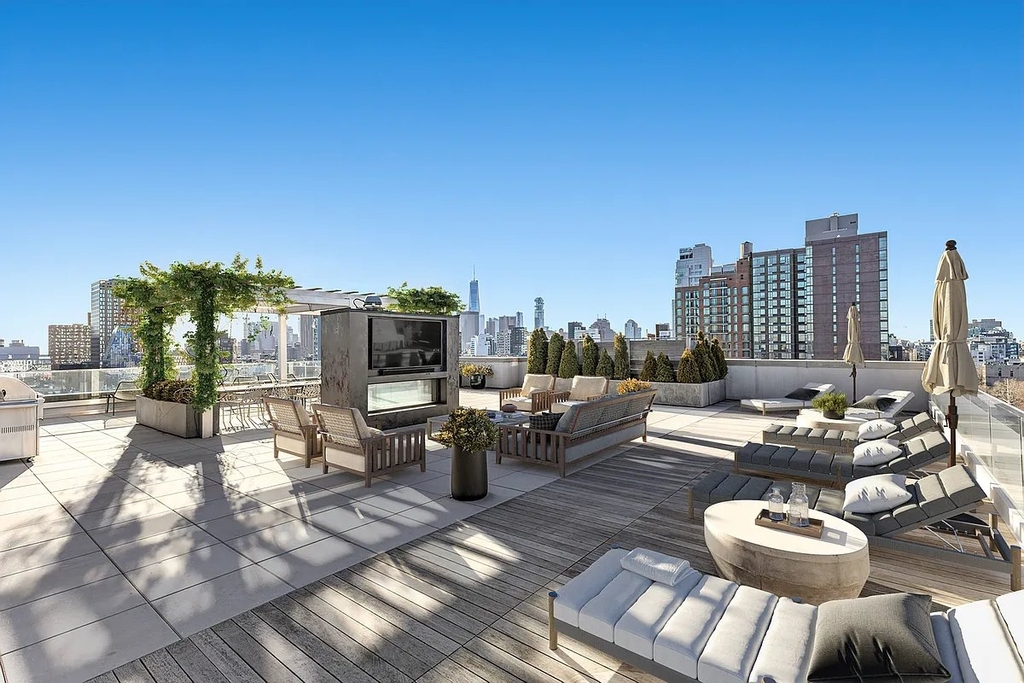 171 Suffolk Street - Photo 10