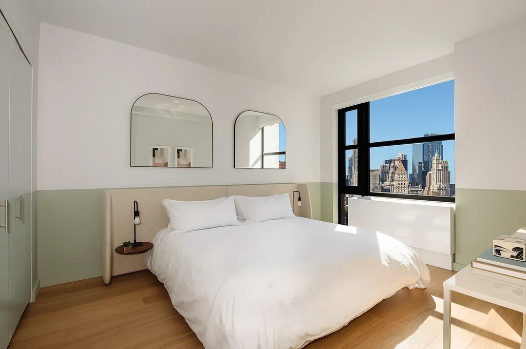 171 Suffolk Street - Photo 1