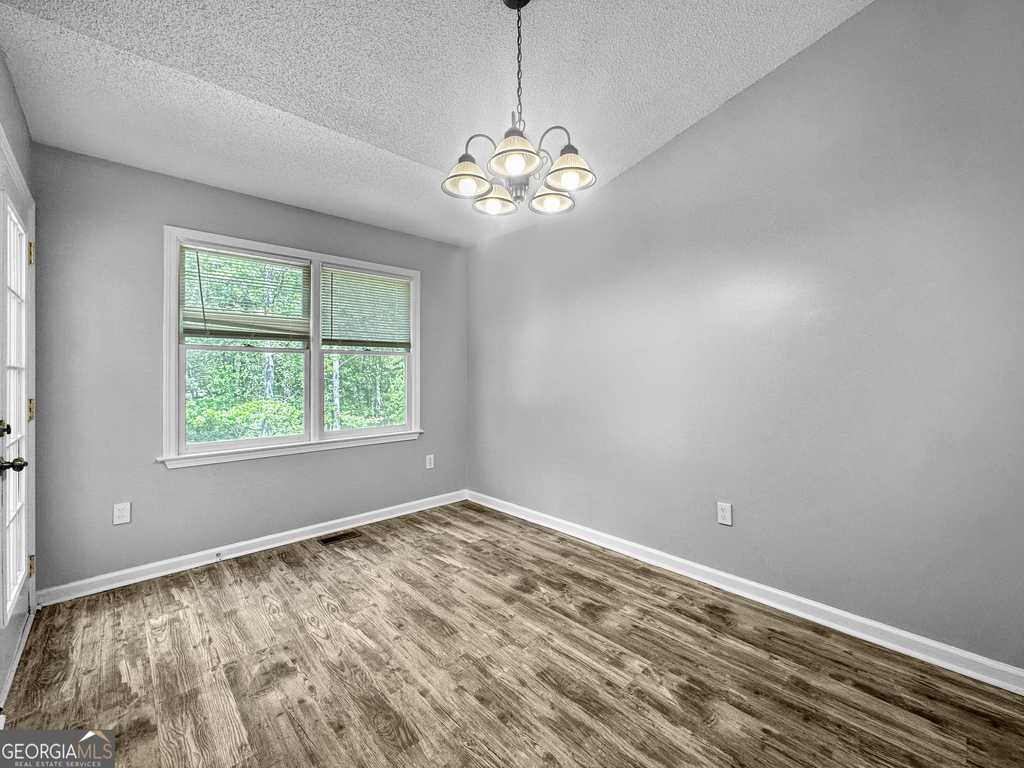 368 Wesley Mill Place - Photo 5