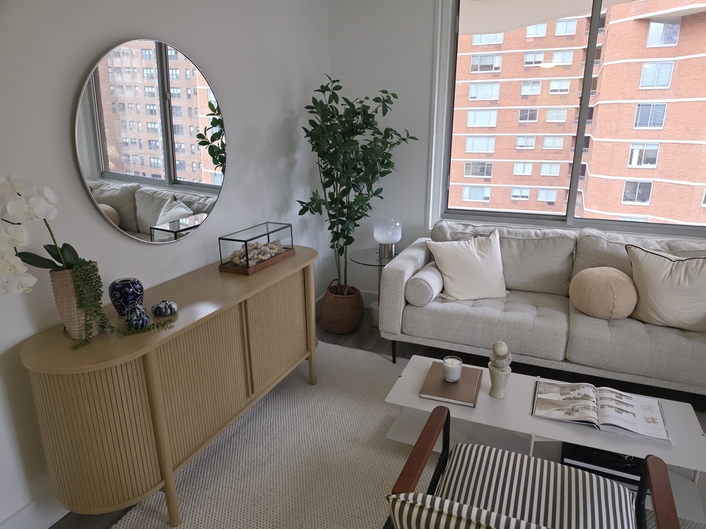 2nd Avenue, New York, NY 10016 - Photo 3