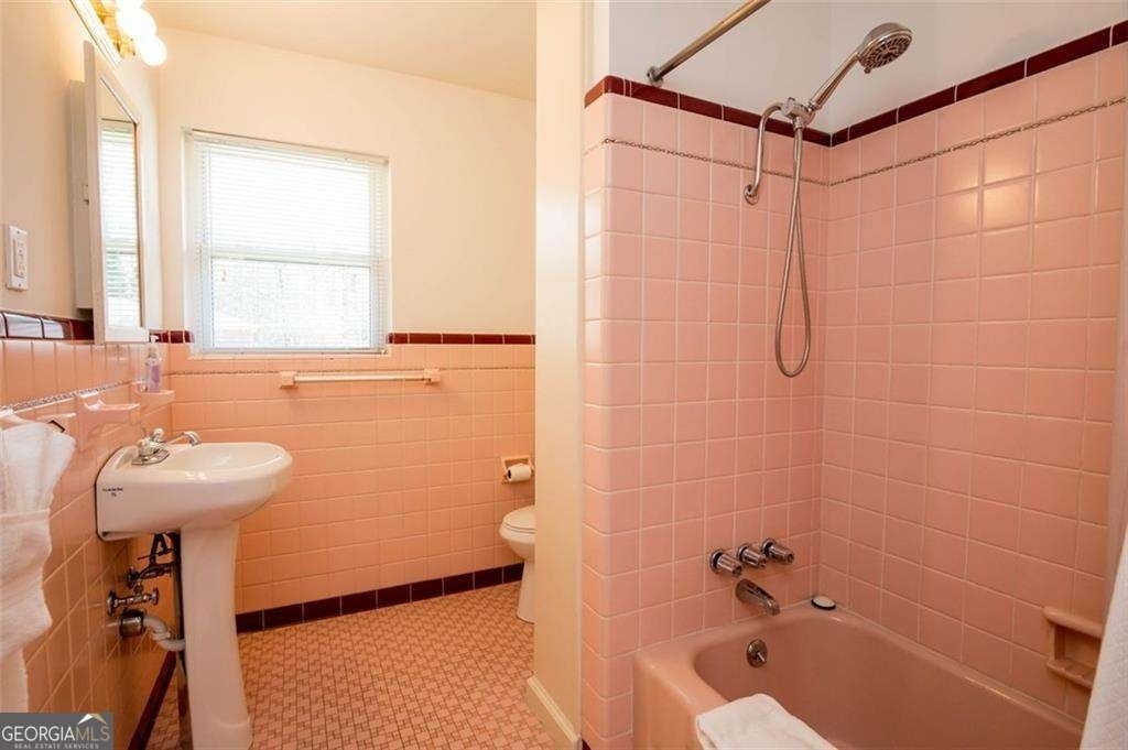 1538 Beech Valley Way - Photo 15