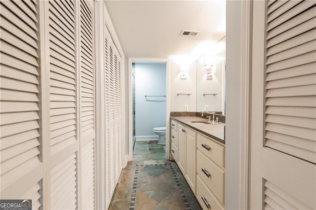 82 Montre Square Nw - Photo 21