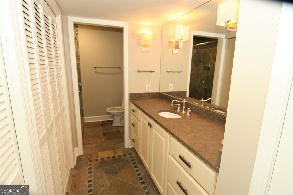 82 Montre Square Nw - Photo 25