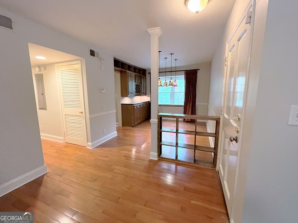 82 Montre Square Nw - Photo 7
