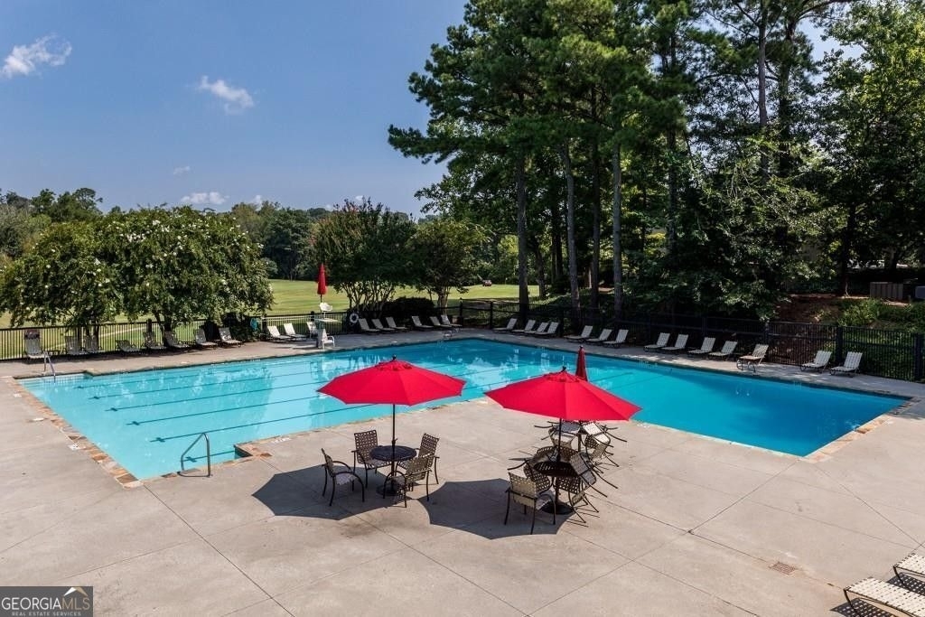 82 Montre Square Nw - Photo 39