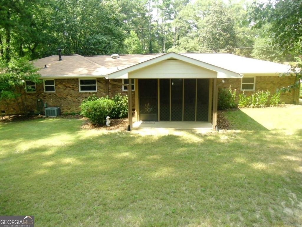 2604 Princess Lane Se - Photo 15