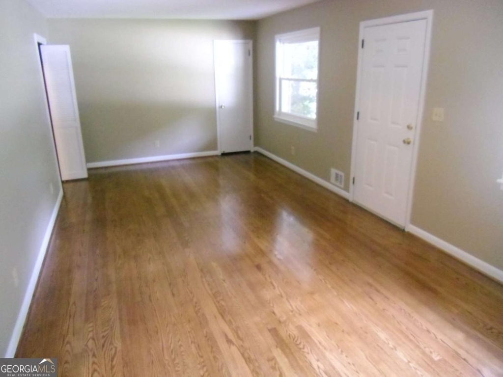 2604 Princess Lane Se - Photo 1
