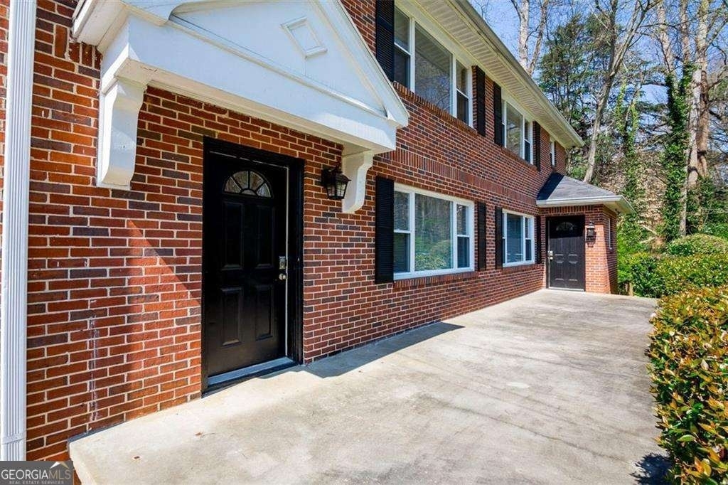 1536 Beech Valley Way Ne - Photo 2