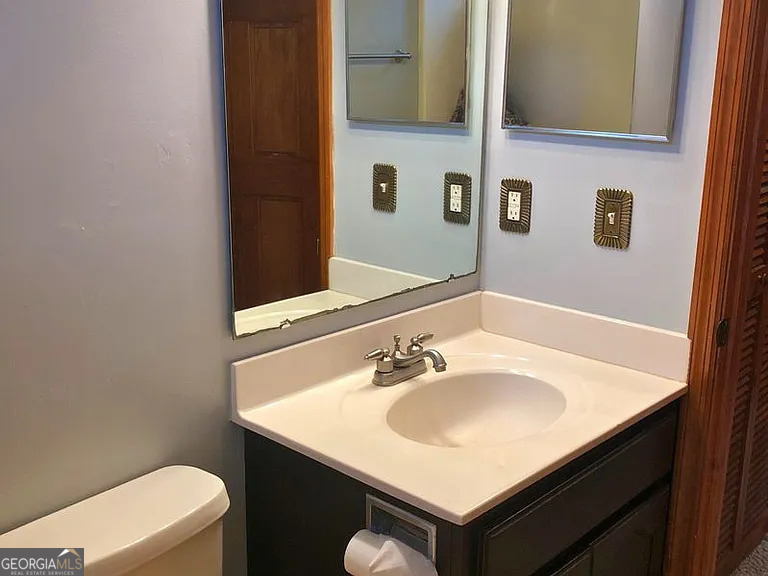 502 Hunt Club Road - Photo 14