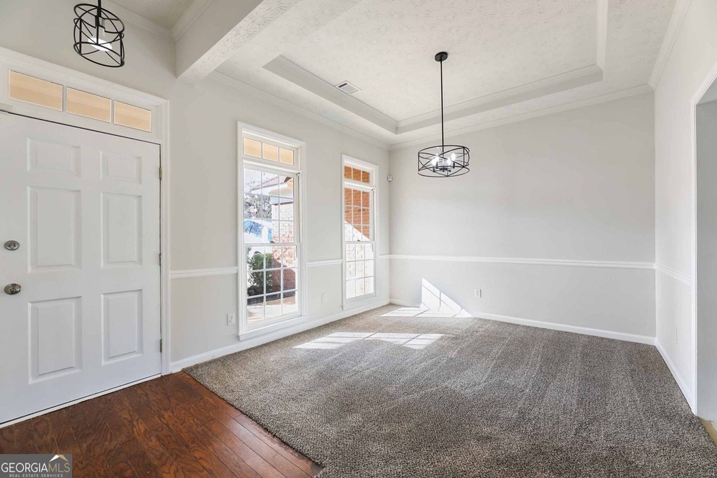 7988 Westlake Drive - Photo 9