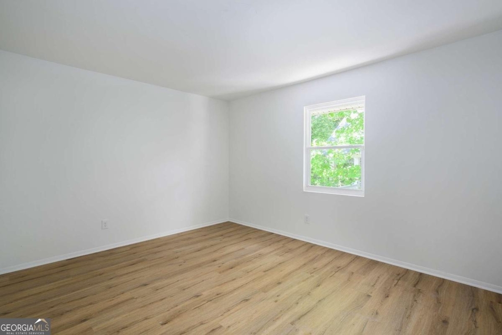 1170 Greenwich Street Sw - Photo 8