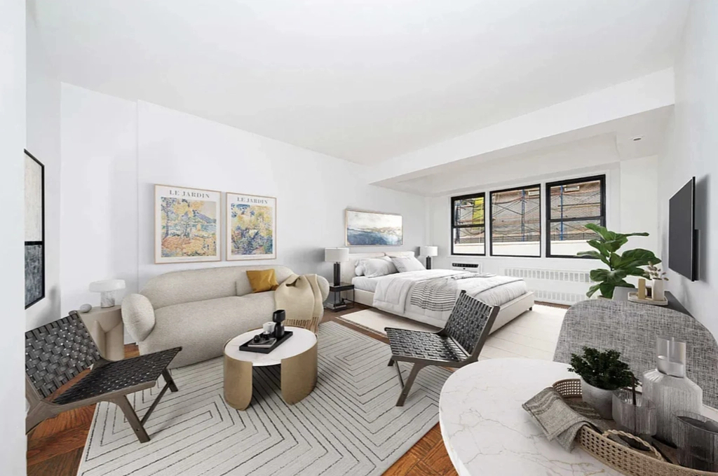 East 36th - Photo 3