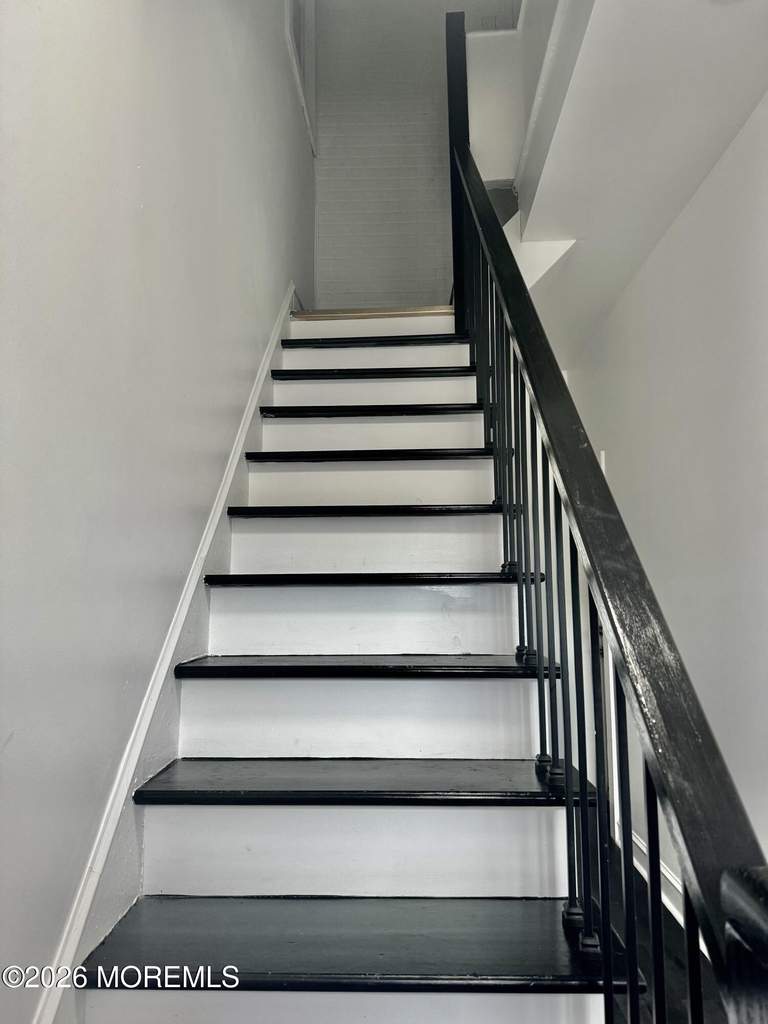 198 New Brunswick Avenue - Photo 1