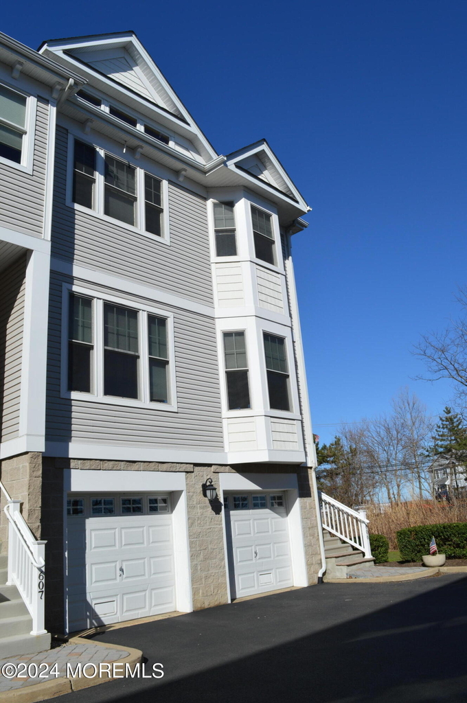 606 Park Avenue - Photo 58