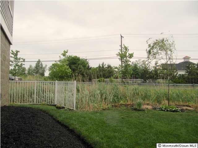 606 Park Avenue - Photo 23
