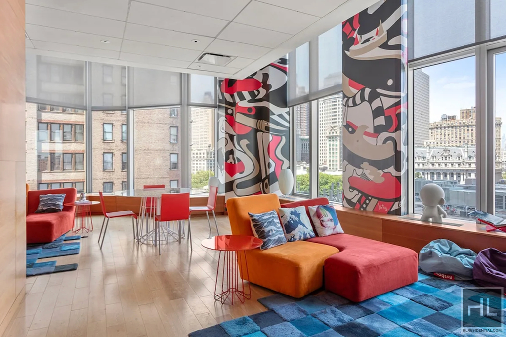 Spruce Street - Photo 9