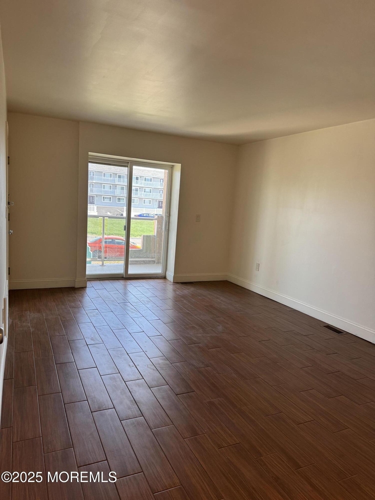 109 Second Avenue - Photo 5