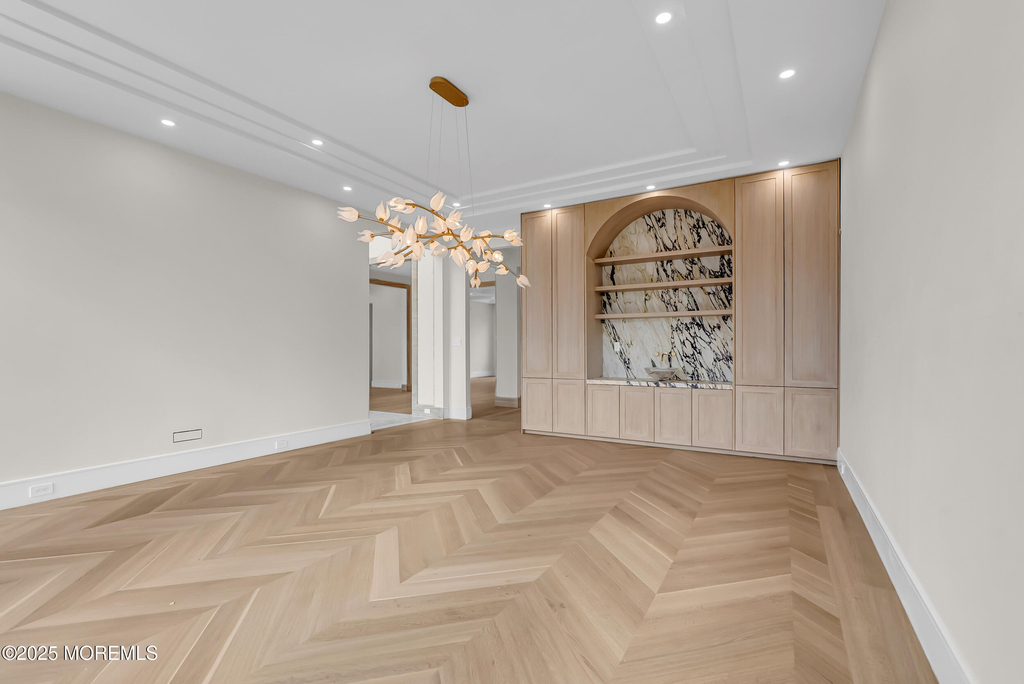 19 Clarence Avenue - Photo 5