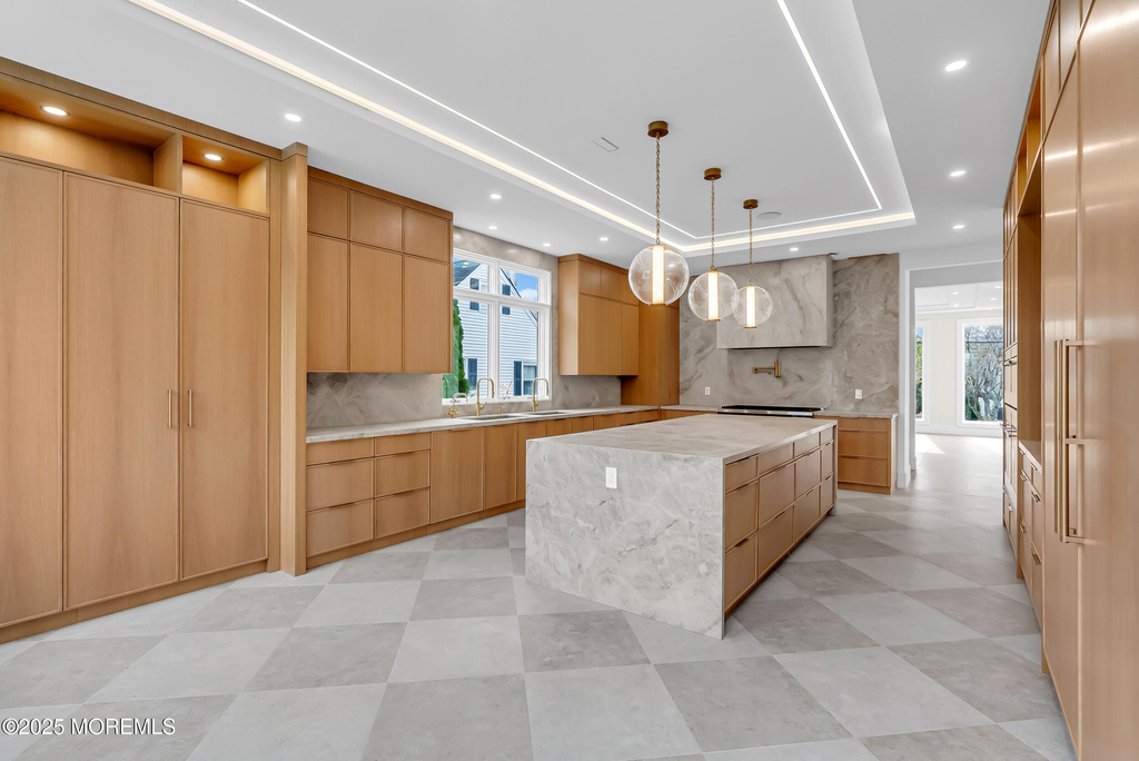 19 Clarence Avenue - Photo 7