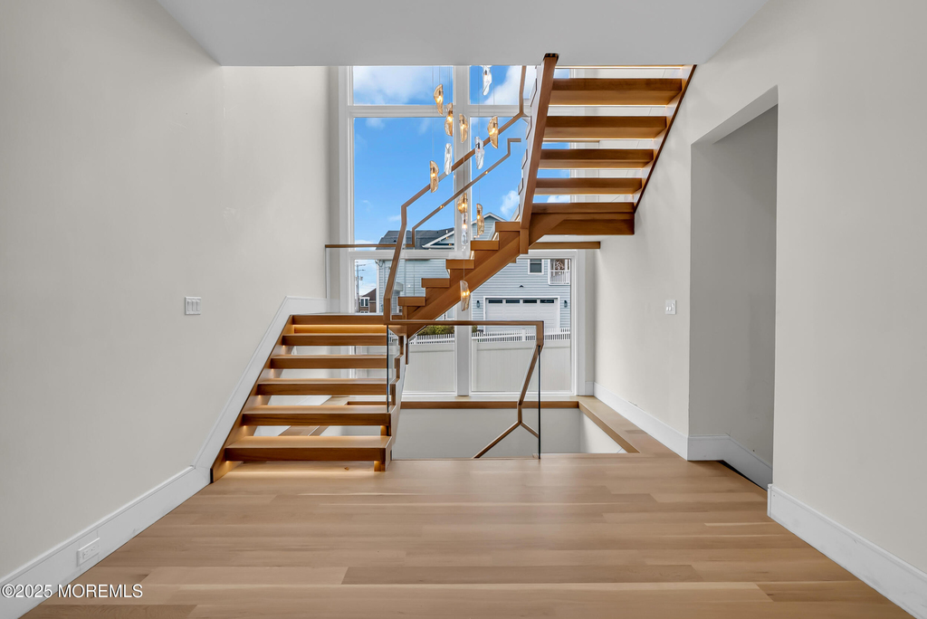 19 Clarence Avenue - Photo 15