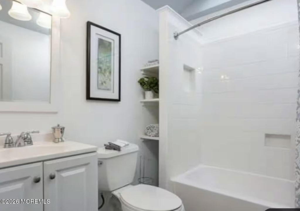 170 1st Avenue - Photo 5