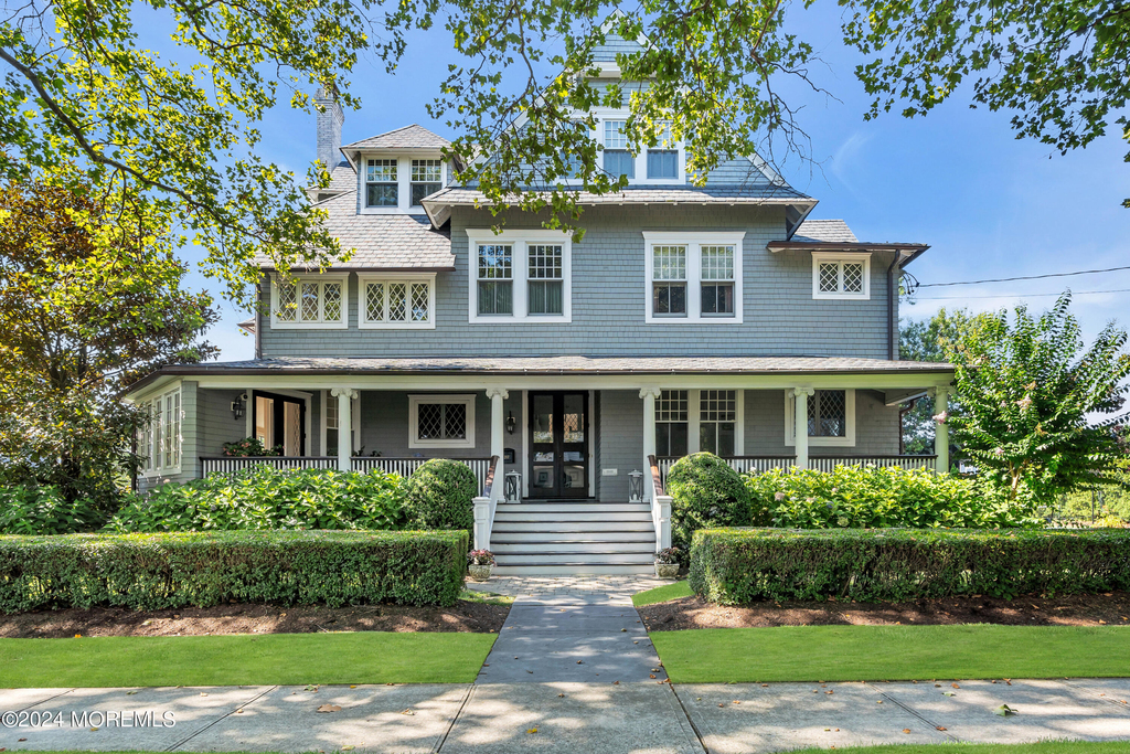 207 Monmouth Avenue - Photo 0