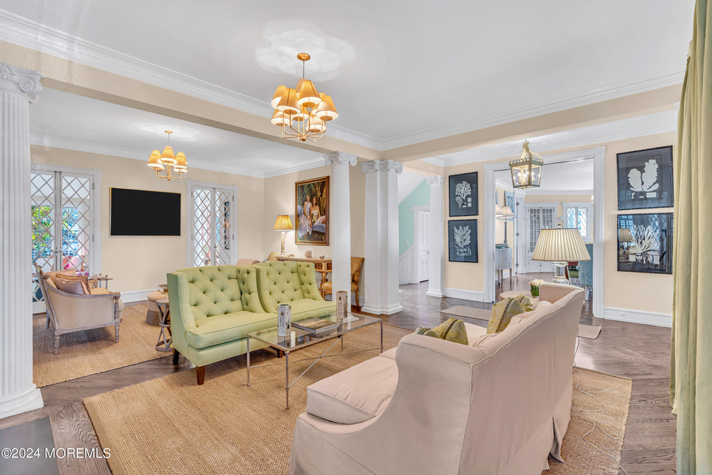 207 Monmouth Avenue - Photo 8