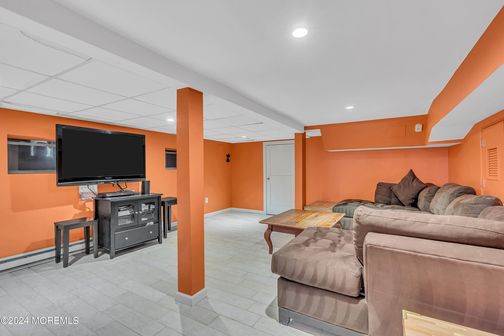 207 Monmouth Avenue - Photo 48