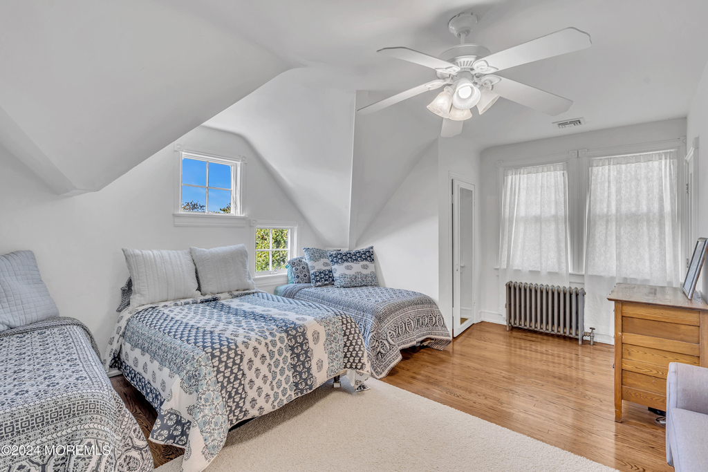 207 Monmouth Avenue - Photo 45