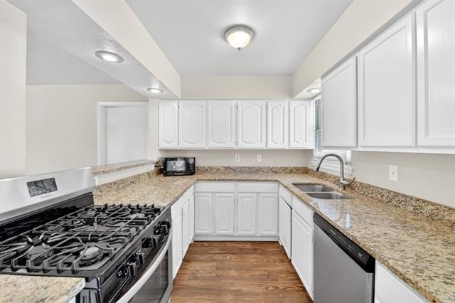 2539 Hillsboro Avenue - Photo 9