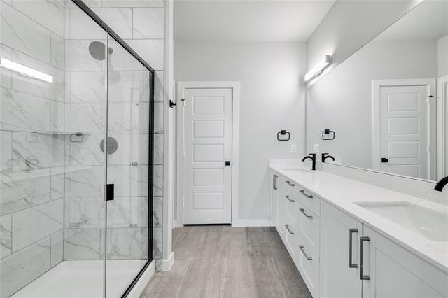 7036 Guilford Court - Photo 15