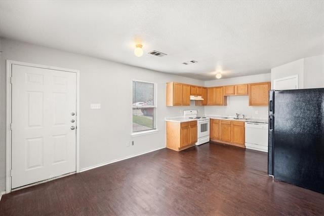 404 Kings Way Drive - Photo 3