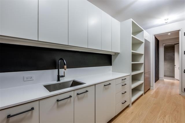 1747 Leonard Street - Photo 12