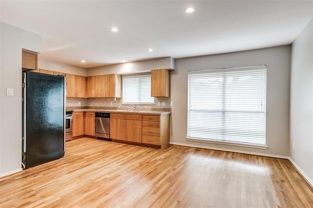 4616 W Lovers Lane - Photo 3