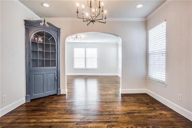 3147 Hedgerow Drive - Photo 4