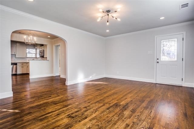 3147 Hedgerow Drive - Photo 3