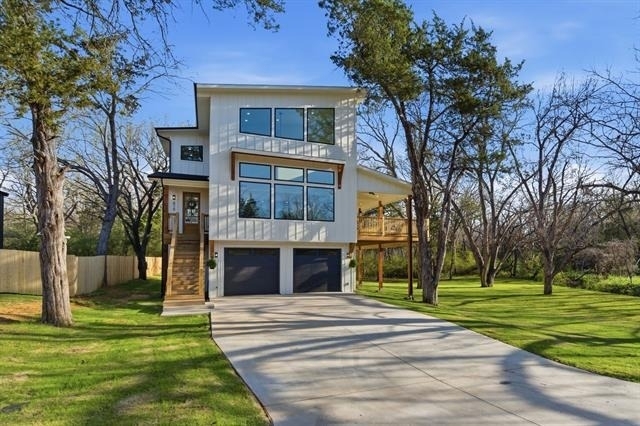 819 Dubois Street - Photo 0