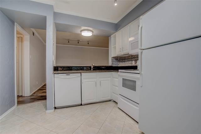 5200 Martel Avenue - Photo 6