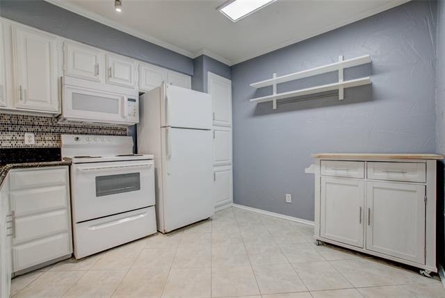 5200 Martel Avenue - Photo 5