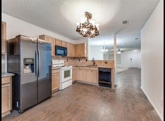 509 Keble Drive - Photo 3