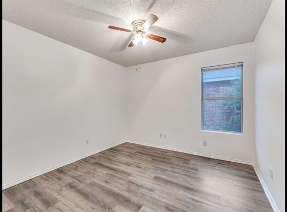 509 Keble Drive - Photo 2