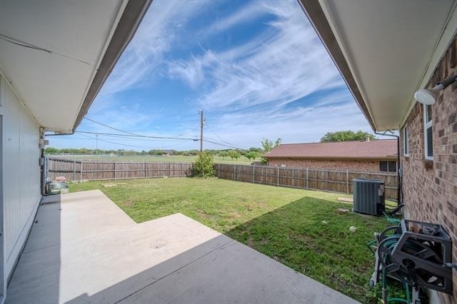 2513 Belhaven Drive - Photo 8