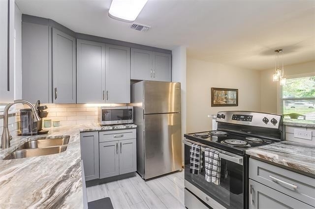 4704 Collinwood Avenue - Photo 12